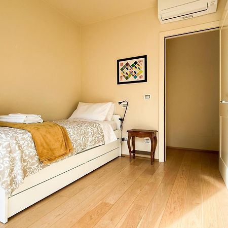 Gladys, Appartamento Con Vista A ฟีเอโซเล ภายนอก รูปภาพ